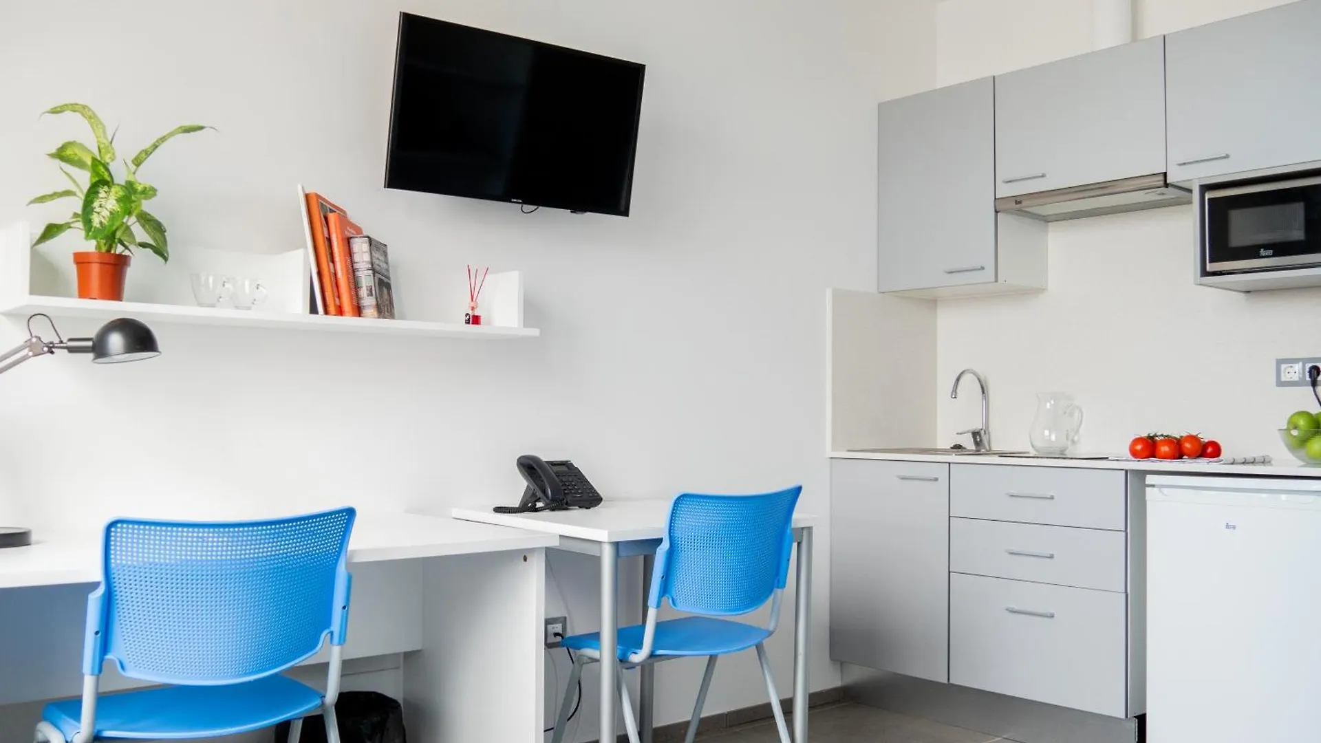 Apartamentos Turisticos Uneatlantico Santander Spain